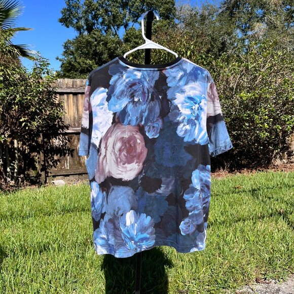 Ted Baker London Aristo Regular Fit Floral Print T Shirt Size 5 / US XL - Picture 3 of 10